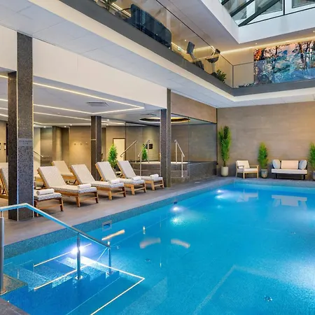 Ac Hotel By Marriott Stockholm Ulriksdal-2